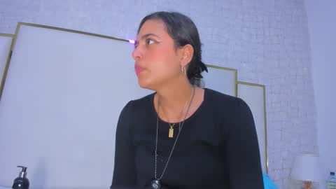 Snapshot of thalia888_ chatting on 02-01-26, 07:12 thalia888_ online show from 02-01-26, 07:12