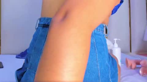 Snapshot of thalia888_ chatting on 03-04-26, 09:21 thalia888_ online show from 03-04-26, 09:21