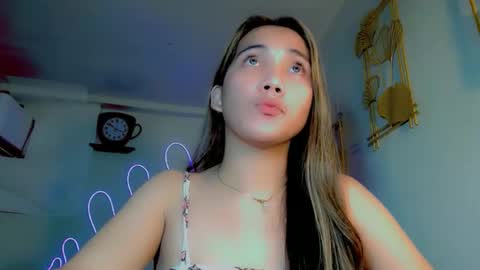 Thalia online show from 10-15-25, 09:20