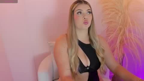  Thalia online show from 02-10-26, 10:25