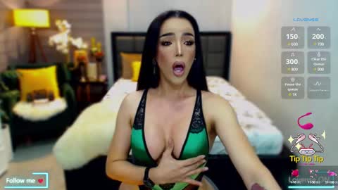 T H A L I A online show from 12-26-24, 05:04