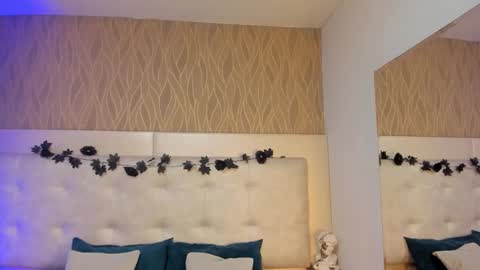 ThaliaWest online show from 12-16-25, 07:08