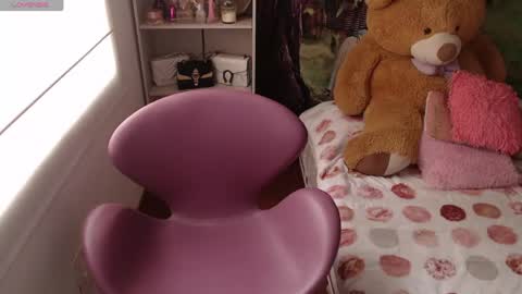 Snapshot of thamarajane1 chatting on 04-23-26, 06:43 online show from 04-23-26, 06:43
