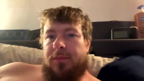 Snapshot of thatguyyyy567 chatting on 05-21-26, 01:40 thatguyyyy567 online show from 05-21-26, 01:40