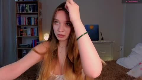 Alice online show from 05-24-26, 02:11