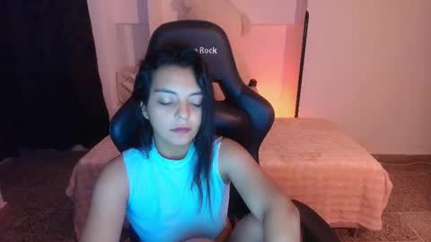 Paola online show from 03-15-26, 03:29