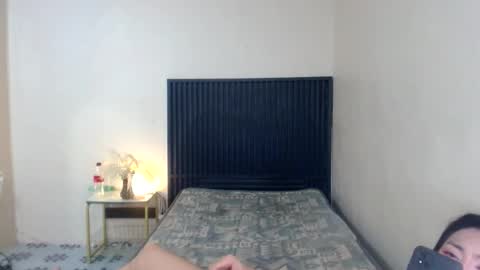 Snapshot of the_girl_nxt_door chatting on 04-07-26, 05:52 samm online show from 04-07-26, 05:52