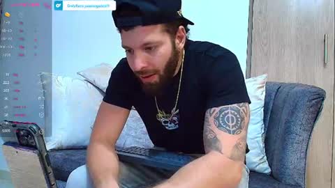 SCOTT  THEO  KAMERON  GENDERSON online show from 08-08-26, 01:30