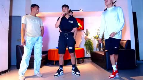 Snapshot of the_goodfellas chatting on 03-24-26, 08:36 the goodfellas online show from 03-24-26, 08:36