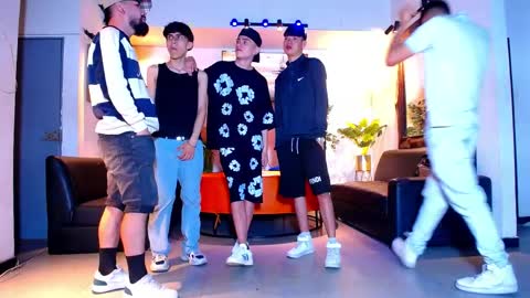 Snapshot of the_goodfellas chatting on 04-01-26, 08:50 the goodfellas online show from 04-01-26, 08:50