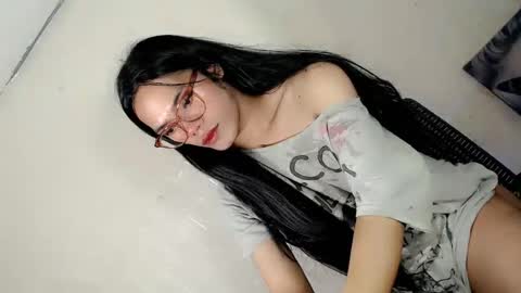 the_horny_bella online show from 03-27-26, 12:05