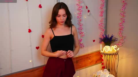 My name is Cynthia and Im very happy to see you in my sweet room  online show from 04-26-26, 03:04