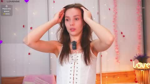 My name is Cynthia and Im very happy to see you in my sweet room  online show from 05-23-26, 03:45