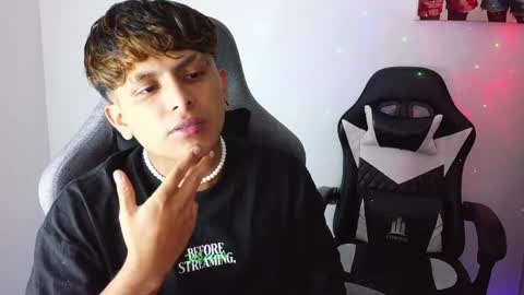 Danny online show from 04-07-26, 06:03