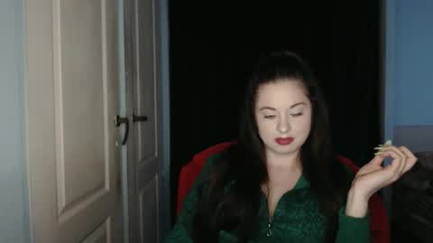 raissa online show from 05-29-26, 06:17