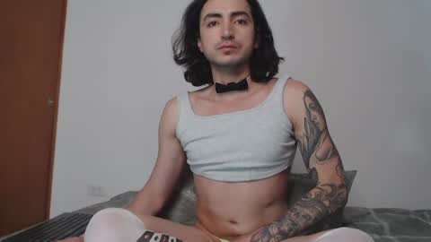 Miguel     online show from 06-16-26, 08:55