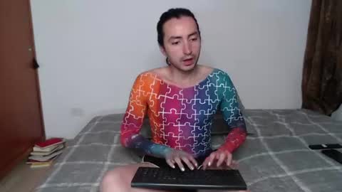 Miguel     online show from 06-24-26, 01:26
