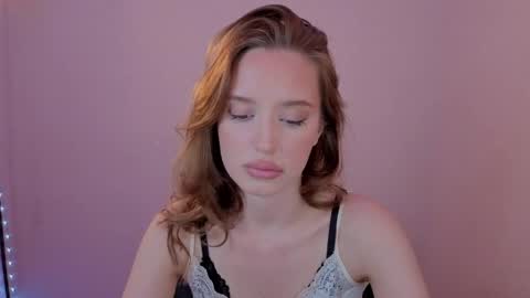 Olivia online show from 05-11-26, 07:11