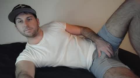 Theetwohander online show from 03-06-26, 03:25