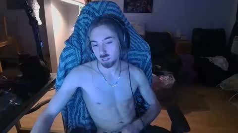 Snapshot of thefabuloussam chatting on 10-08-25, 09:40 Thefabulousam Independent Model online show from 10-08-25, 09:40