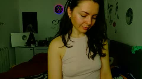 Snapshot of thefarmergirl chatting on 03-05-26, 07:59 TheFarmergirl online show from 03-05-26, 07:59