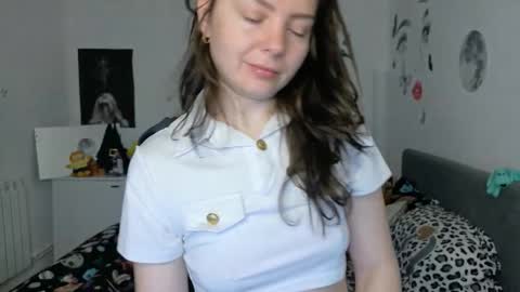 Snapshot of thefarmergirl chatting on 03-24-26, 05:34 TheFarmergirl online show from 03-24-26, 05:34