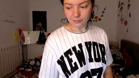 TheFarmergirl online show from 06-13-26, 04:10