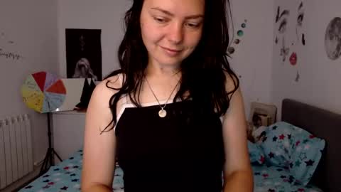 TheFarmergirl online show from 06-19-26, 05:12