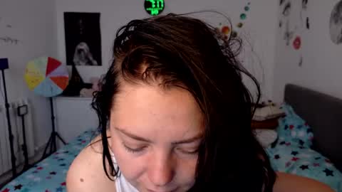 TheFarmergirl online show from 06-23-26, 04:21