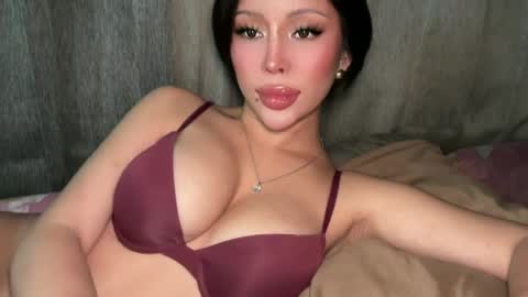 Snapshot of thegreat_legacy chatting on 07-06-26, 03:14 Elle dont forget to folloW me and thumbs up online show from 07-06-26, 03:14