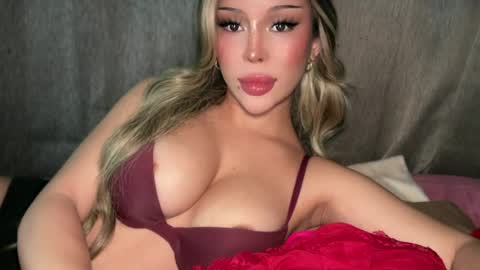 Snapshot of thegreat_legacy chatting on 07-18-26, 05:44 Elle dont forget to folloW me and thumbs up online show from 07-18-26, 05:44