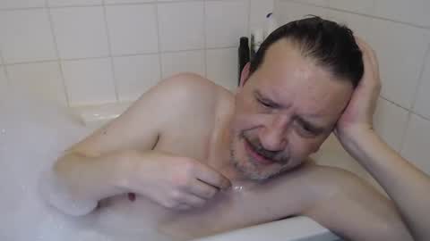 Green online show from 01-15-26, 08:45