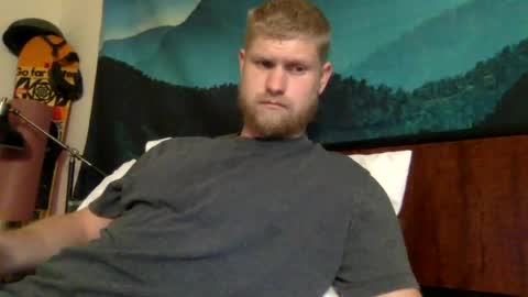 Snapshot of thehairyprince chatting on 06-25-26, 01:37 Harry online show from 06-25-26, 01:37