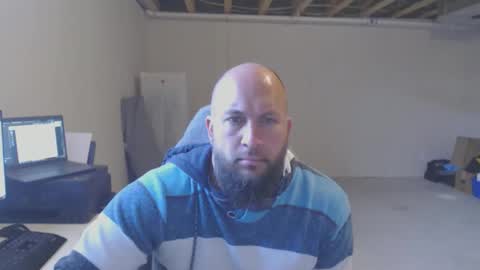 Snapshot of thehawaiian93 chatting on 04-23-26, 03:36 thehawaiian93 online show from 04-23-26, 03:36