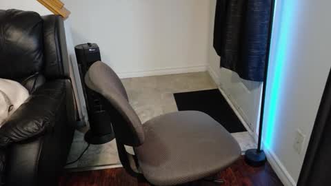 thekodyy online show from 12-22-25, 02:36