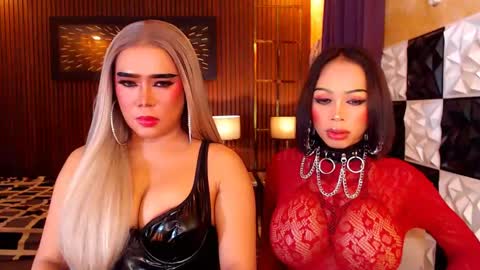 Snapshot of thelastdestroyerxx chatting on 06-03-26, 11:35 Paula online show from 06-03-26, 11:35