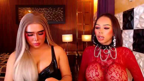 Snapshot of thelastdestroyerxx chatting on 06-03-26, 02:55 Paula online show from 06-03-26, 02:55