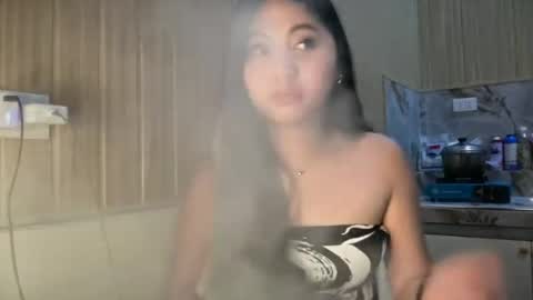Snapshot of thelifeof_kiara chatting on 07-16-26, 09:48 thelifeof_kiara online show from 07-16-26, 09:48