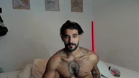 Evangeline and Asaf online show from 01-12-26, 04:23