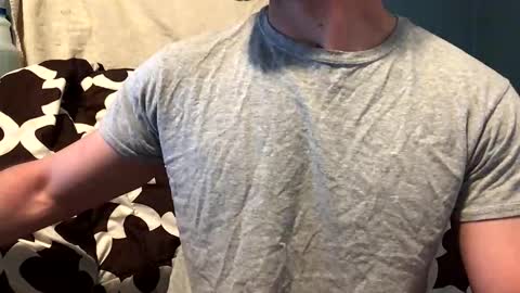 Snapshot of themanthemythleyroy chatting on 03-31-26, 05:24 themanthemythleyroy online show from 03-31-26, 05:24