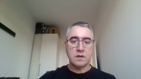 Snapshot of themohican chatting on 03-26-26, 10:10 Themohican online show from 03-26-26, 10:10