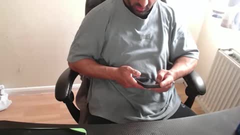 TheMuscleFactory online show from 10-05-25, 02:15