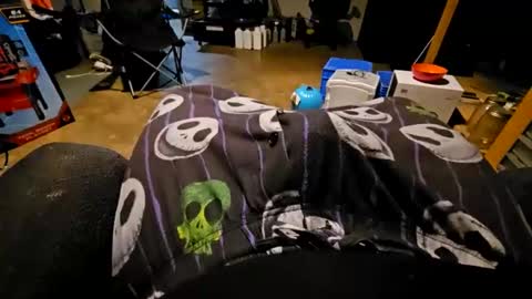 thenewone22901 online show from 12-24-24, 09:50