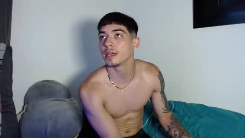 Snapshot of theo_levis chatting on 03-28-26, 08:08 theo_levis online show from 03-28-26, 08:08