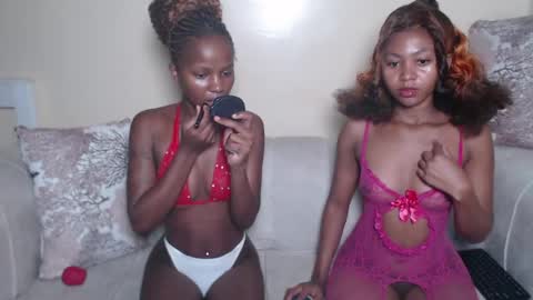 Snapshot of therealdesire chatting on 05-17-26, 05:16 therealdesire online show from 05-17-26, 05:16