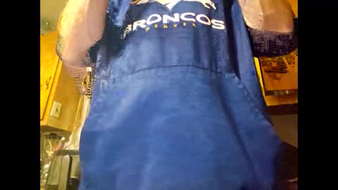 therizzler_1_of_1 online show from 09-15-25, 04:01