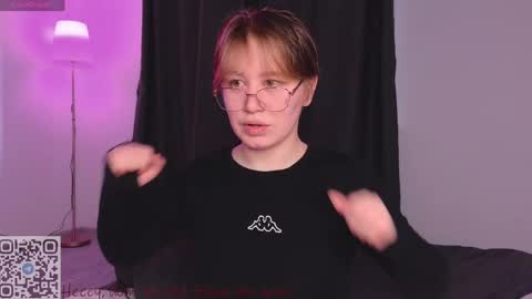 Lucia online show from 03-24-26, 07:24