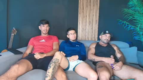 thestraightroom online show from 04-01-26, 01:41