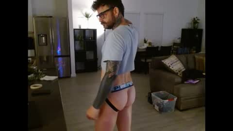 Snapshot of theswitchup chatting on 03-31-26, 12:05 The Switch Up online show from 03-31-26, 12:05