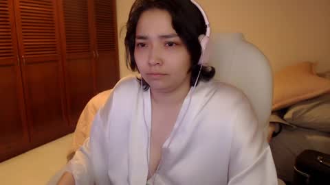 Mai online show from 04-09-26, 05:51